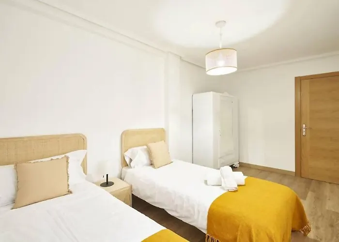 Torre De La Clerecía Centro Apartamento