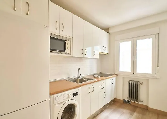 Apartamento Torre De La Clerecía Centro *